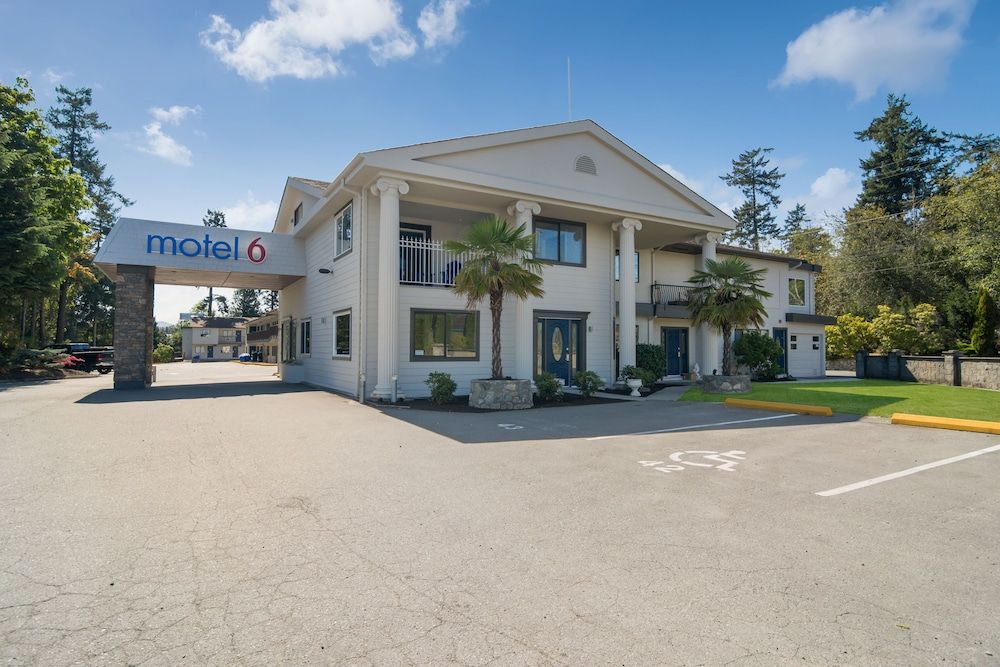 Motel 6 Victoria Airport - Saanichton, BC 2 estrelas em Saanichton