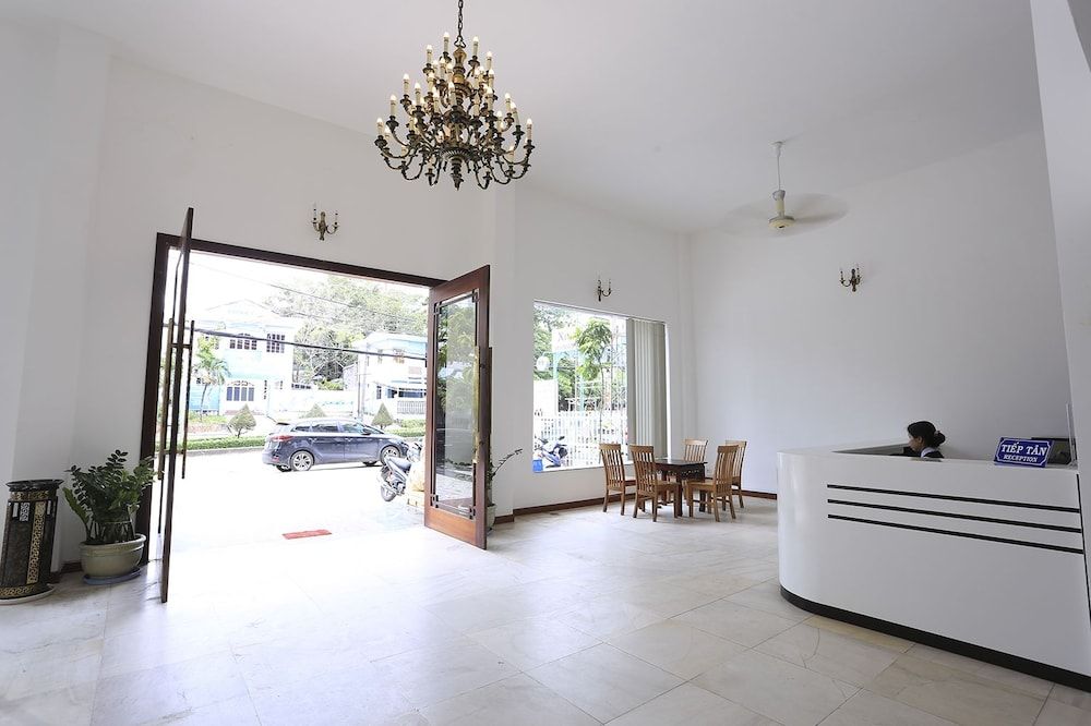 Venus Hotel - Massage & Sky Bar 3