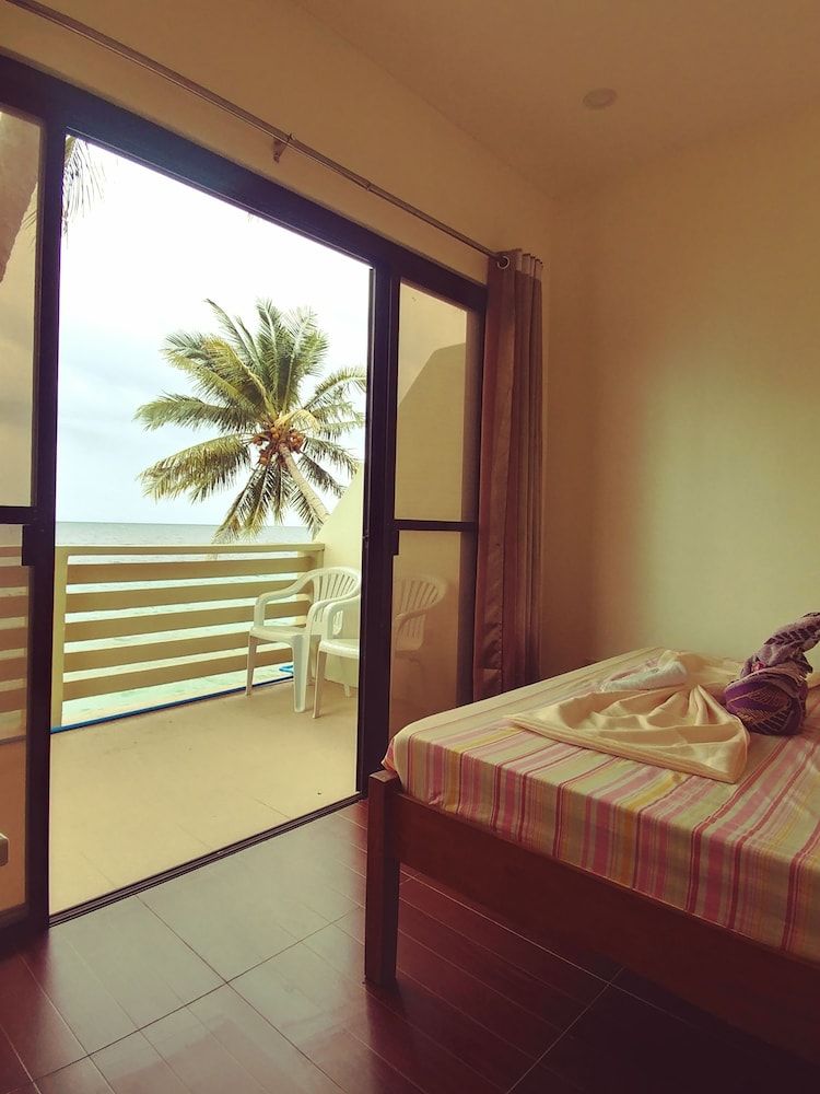 Joan Beach Resort 2 Joan Beach Resort 2