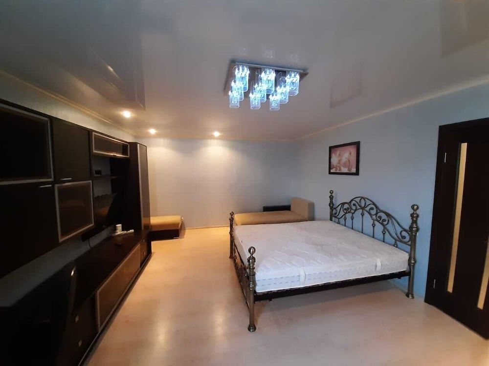 Apartment on Maksima Gorkogo 32