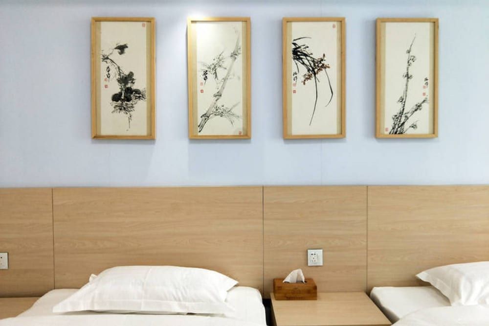 Beijing Silver Art Themed Hotel 3