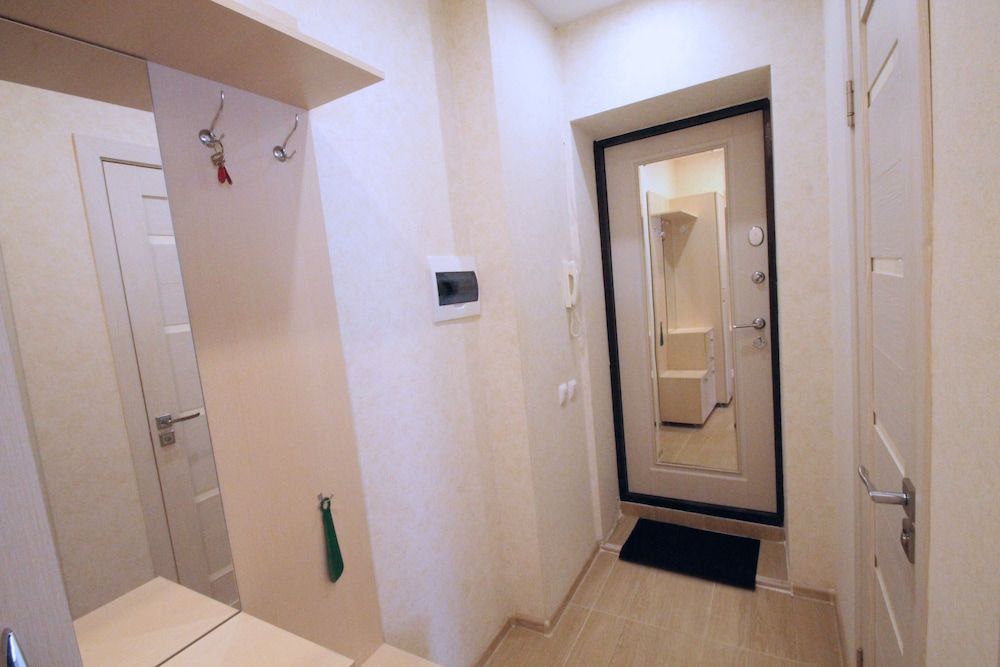 Apartment Volodarskogo 55 2