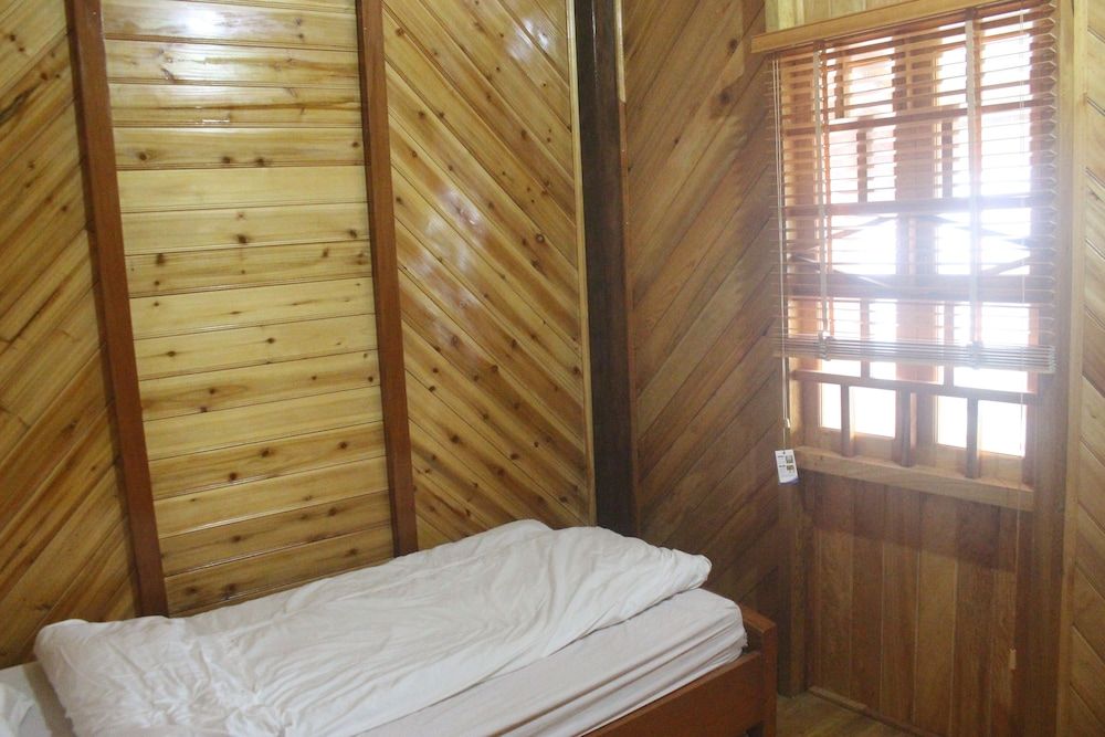 H'mong Home Mountain View 3