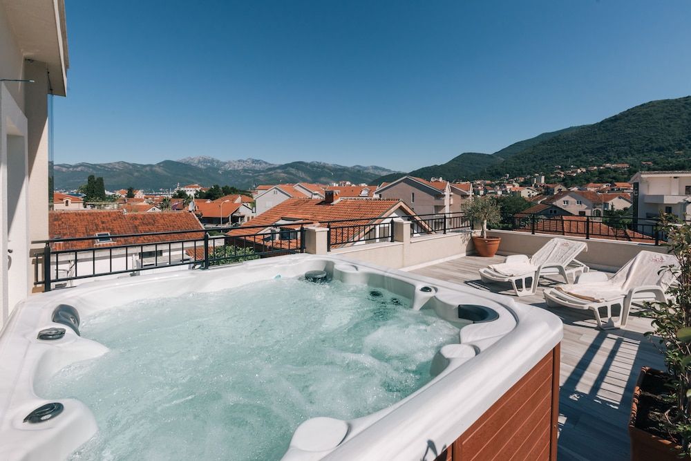 Splendido MB Apartments 4 estrelas em Tivat