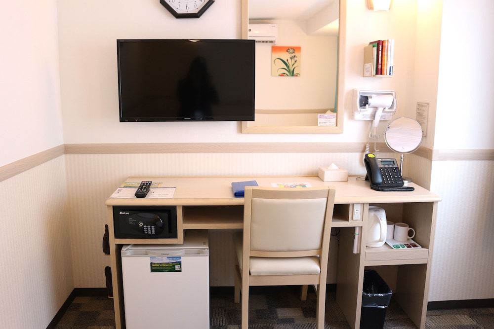 Toyoko Inn Tokyo Keihin Tohoku Sen Oji Eki Kita Gu 3
