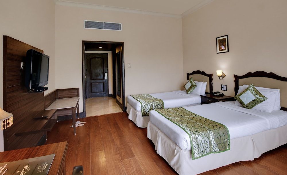 Country Resort By AHRPL - Katra 3