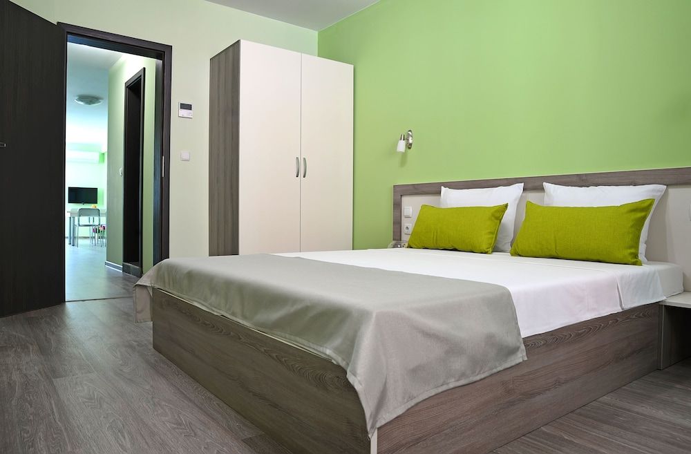 Visito Apart House 2