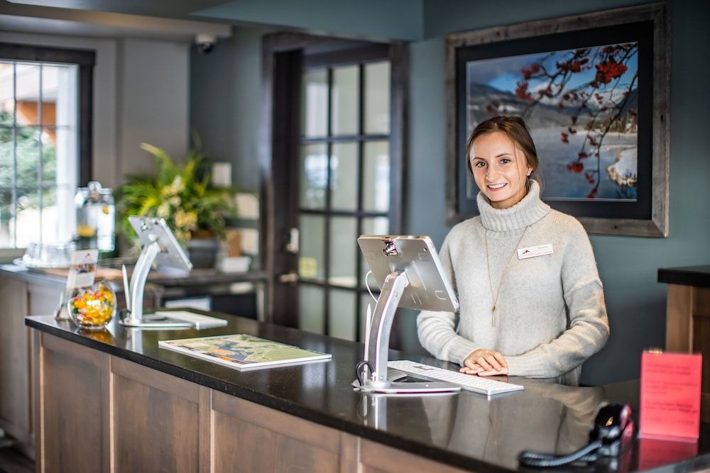 Swiss Chalet Motel 3