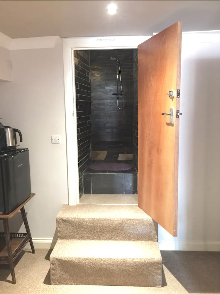 St Leonards Seaside Apartment 3