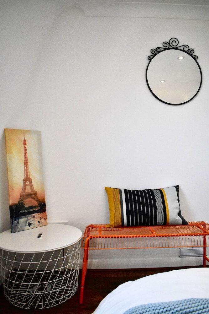 1 Bedroom Apartment in Central Brighton 3