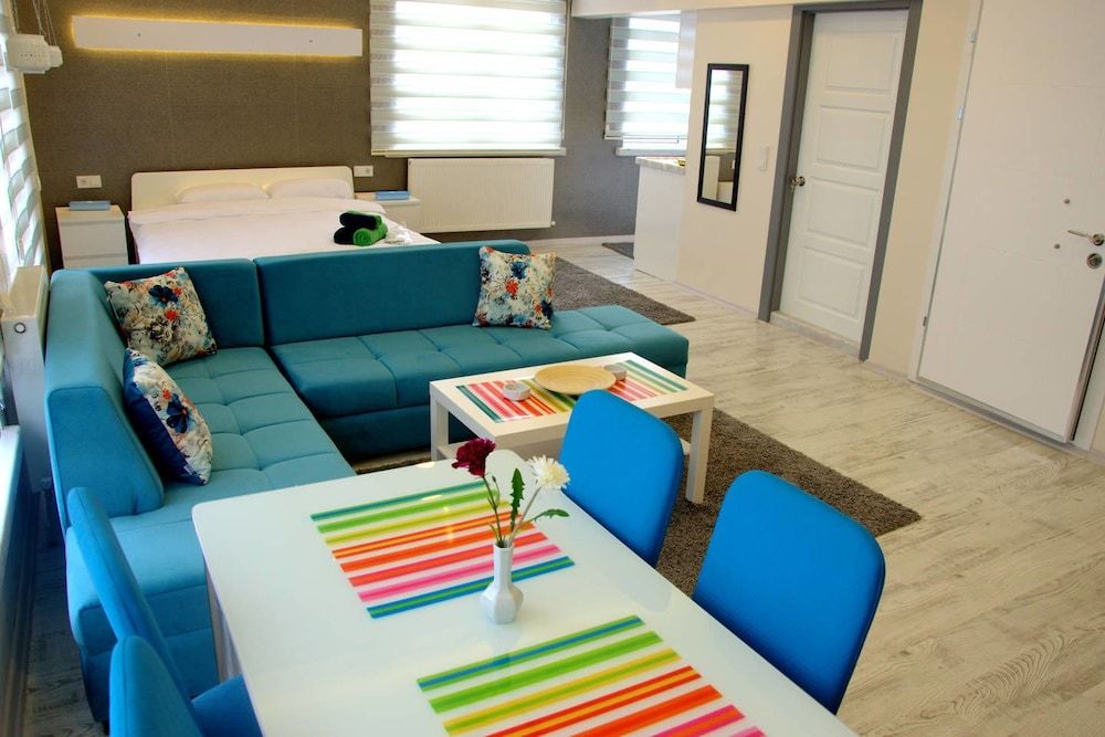 Konukevim Mesrutiyet Large Studio 2 1