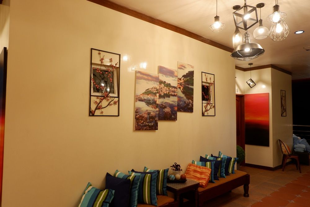The Runway Inn - Mactan Cebu 2 The Runway Inn - Mactan Cebu 2