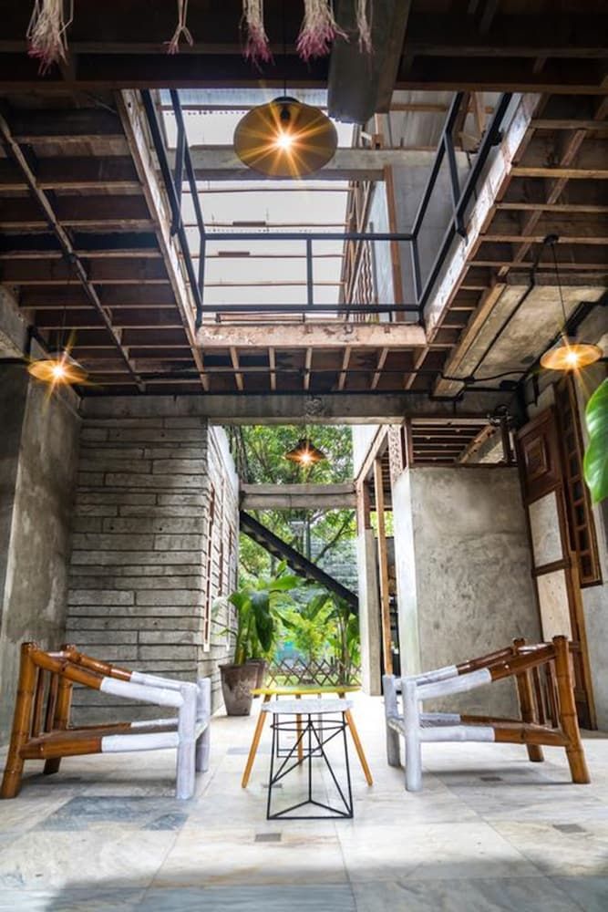 The Flying Fish Hostel 3