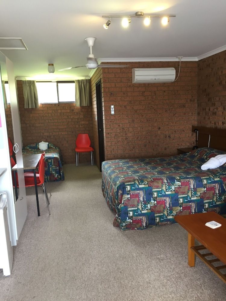 Colonial Motor Inn Pambula 2