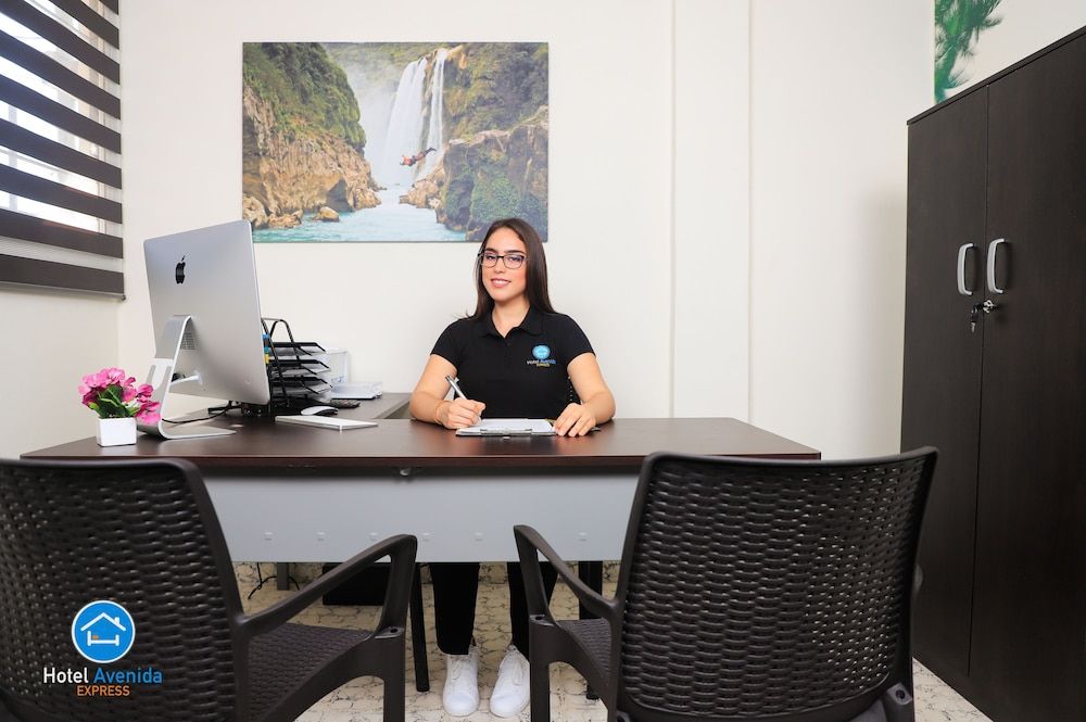 Hotel Avenida Express