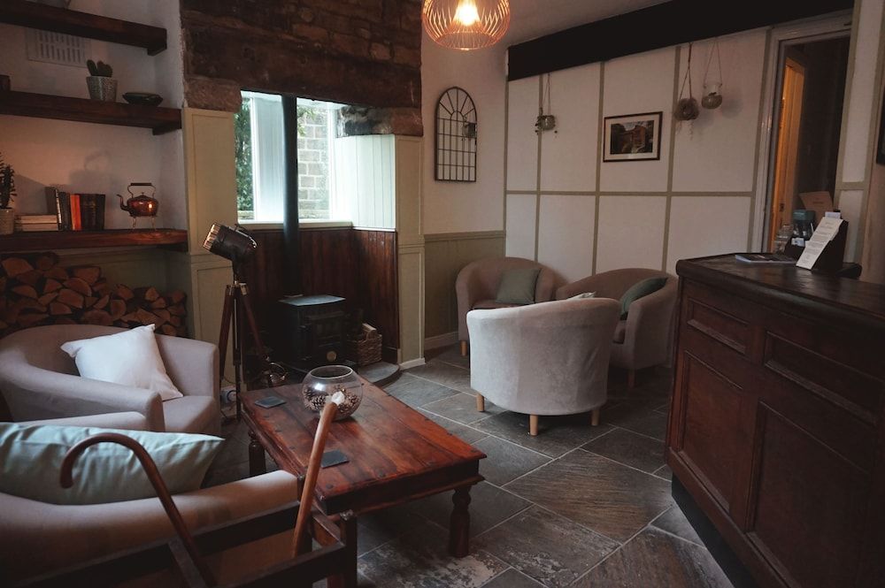 Weavers Guest House 2