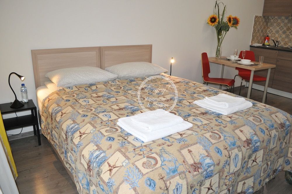 ENJOY! Apartments & Studios – Akvareli 2