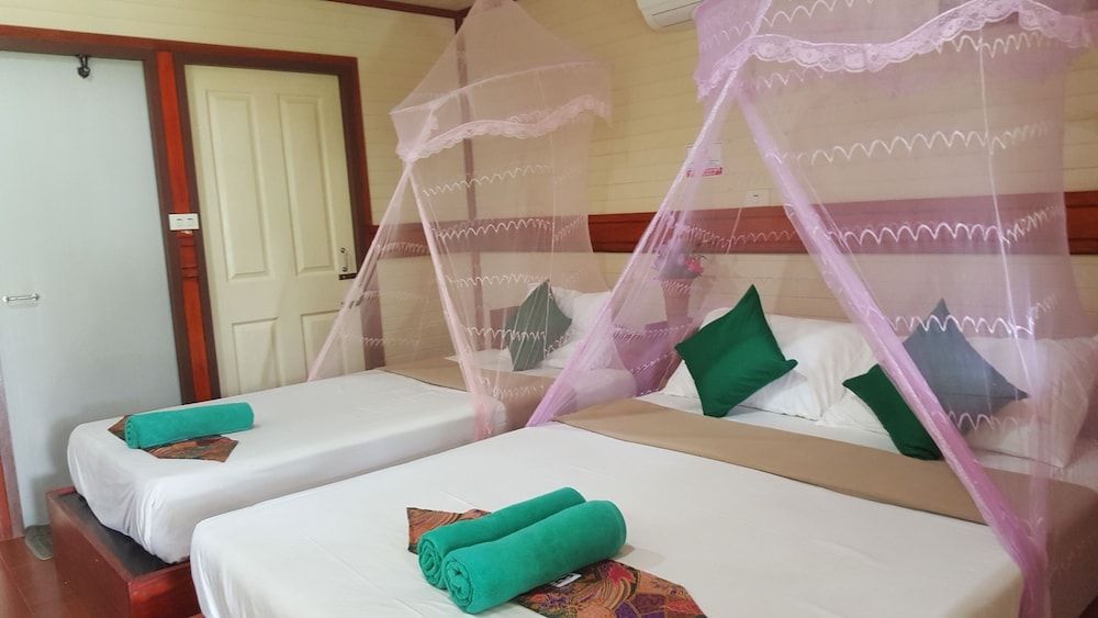 The royal bamboo lodge 3