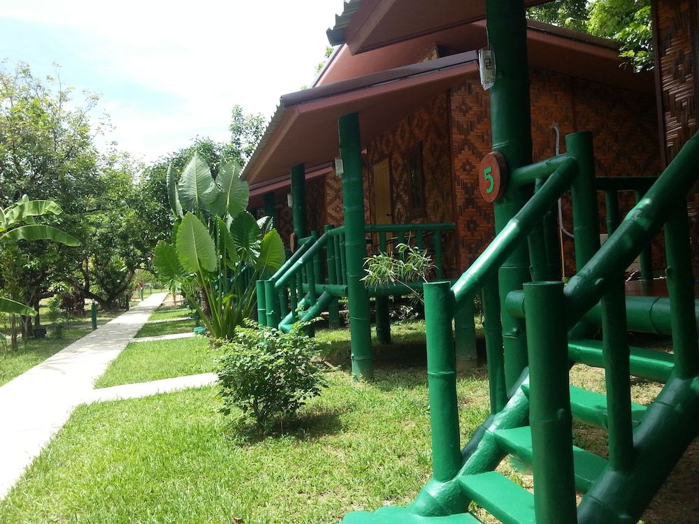 The royal bamboo lodge