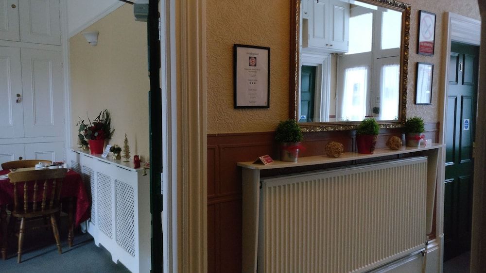 Cosgrove Bed and Breakfast 2