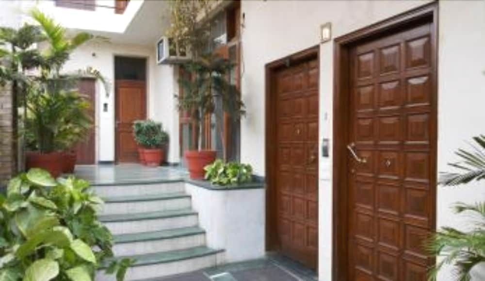 Sovereign Residency 2