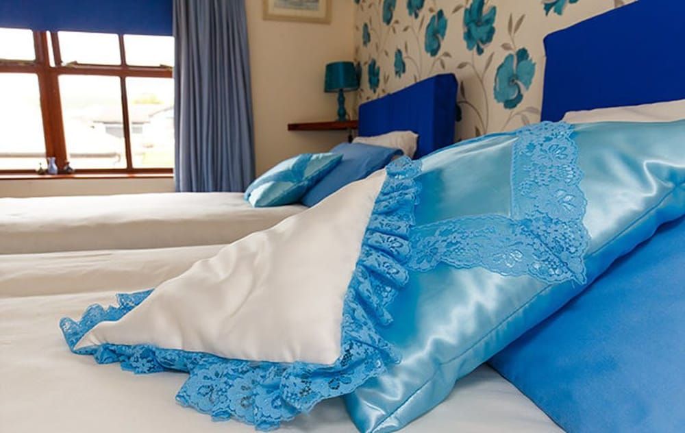 Hill House Bed and breakfast 2