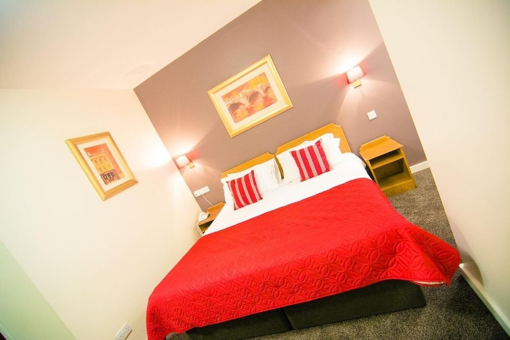 The Ballymac Hotel 3