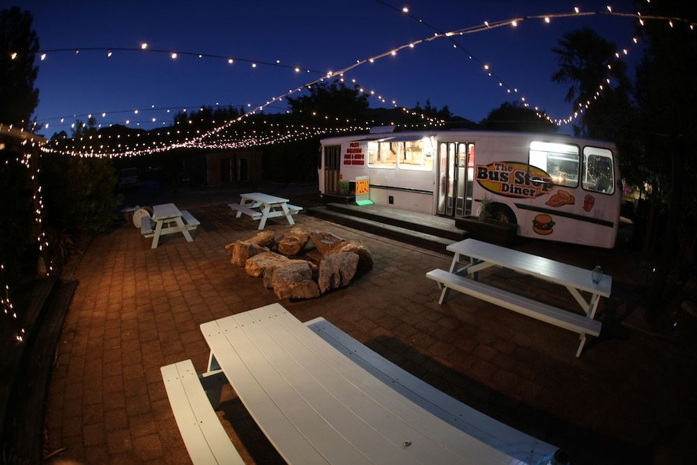 Adventure Inn Marahau