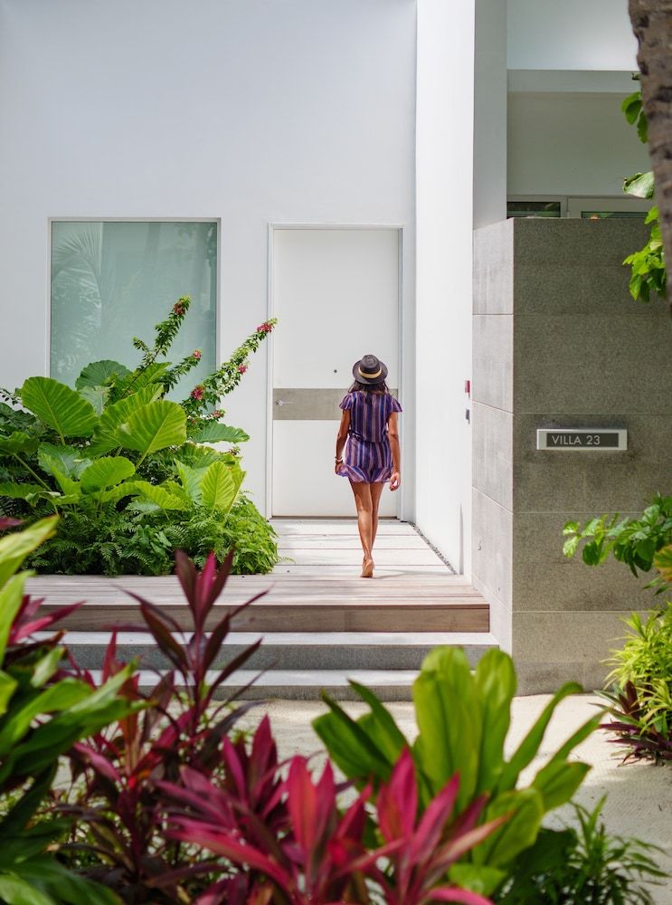 Jumeirah Olhahali Island Maldives 3