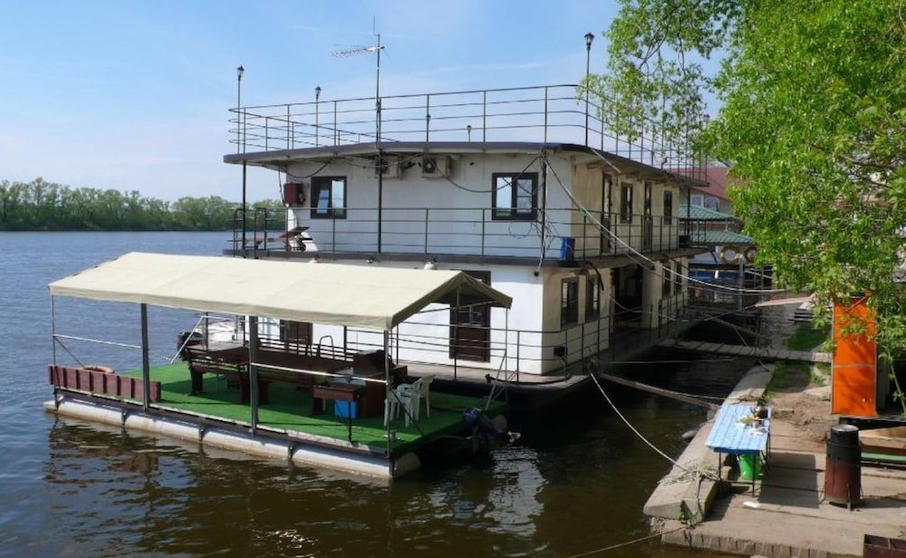 Landing Stage Master