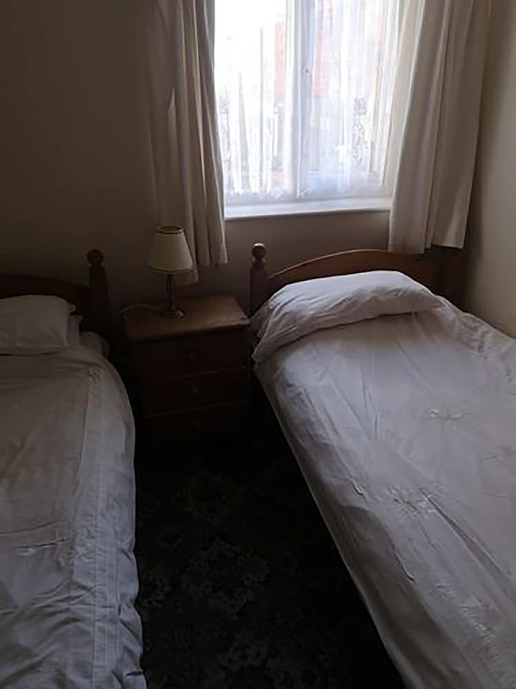 Spa Holiday Apartments 3