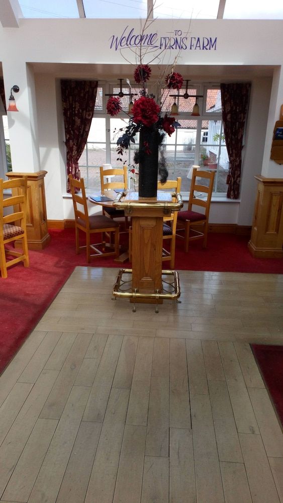 Ferns Farm Hotel & Palms Leisure Club 2