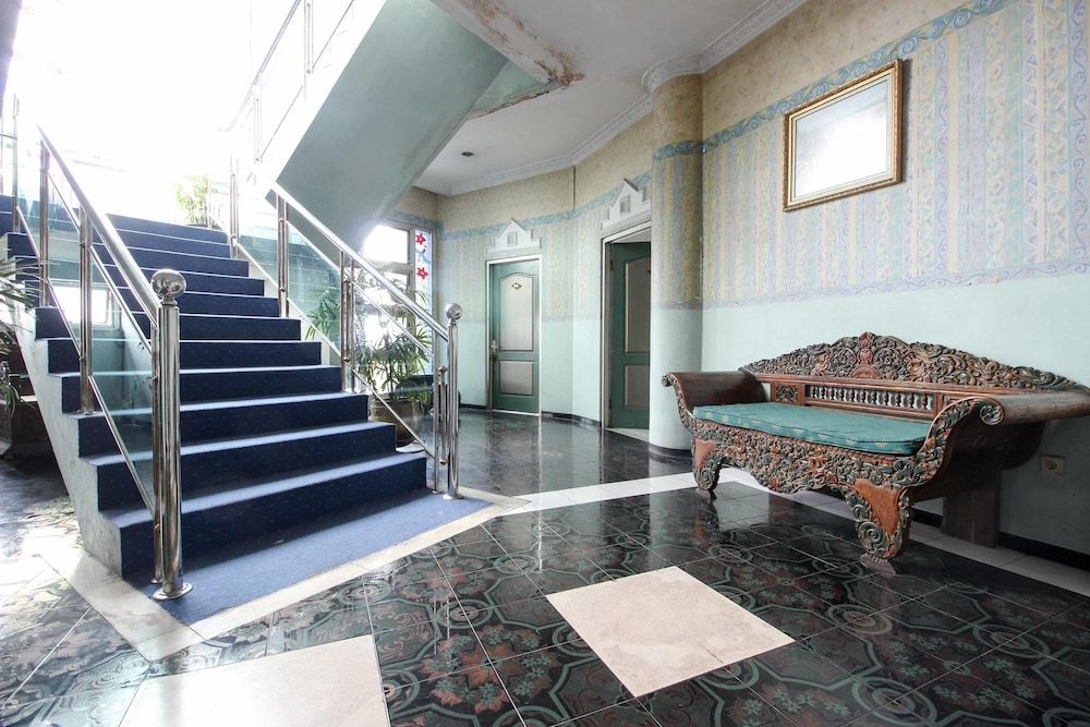 Akur Hotel Malioboro 2