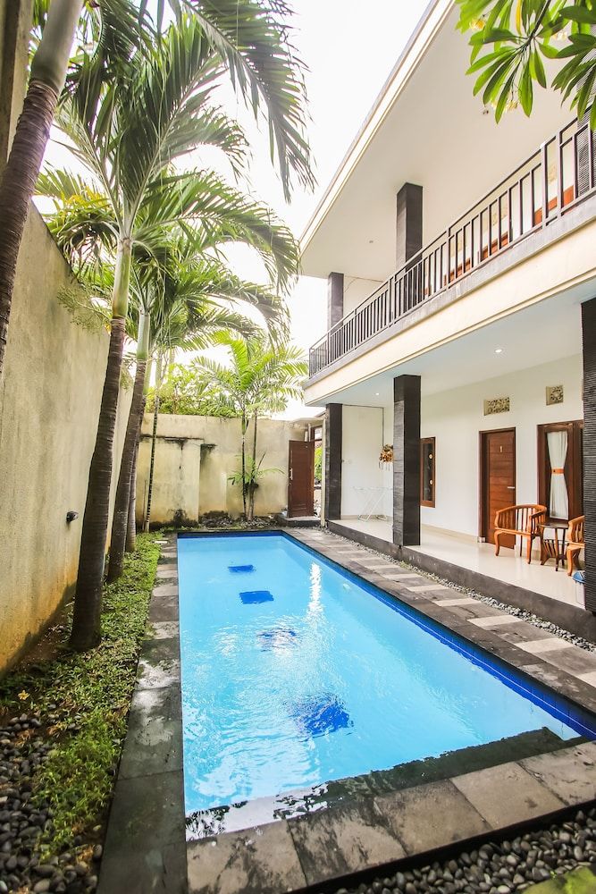 Graha Wedha Suite Kuta 2 estrellas en Kuta