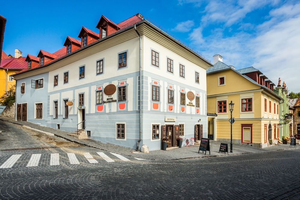 Hotel Salamander 3 estrelas em Banská Štiavnica