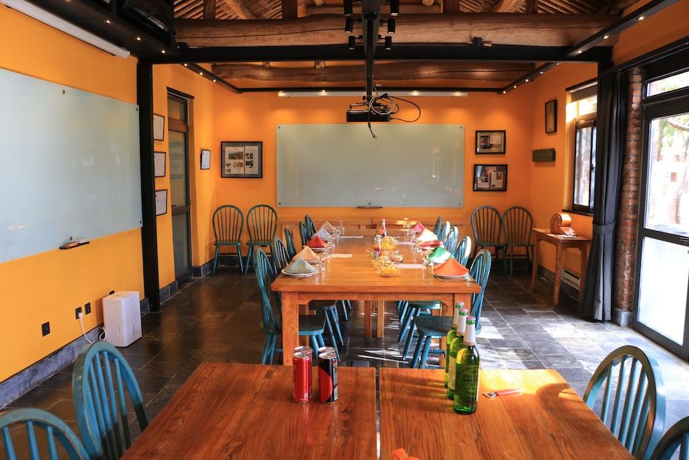 Brickyard Retreat at Mutianyu Great Wall