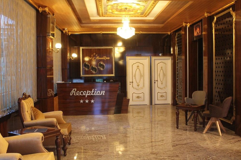 Otel MoonRose 2