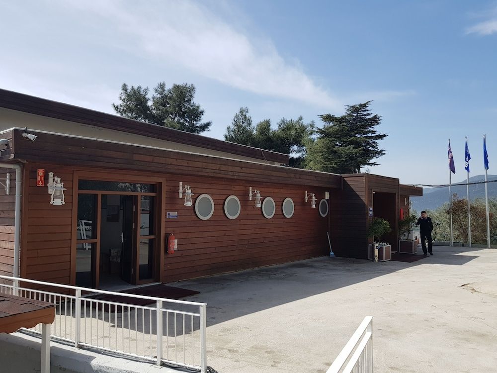 Serdivan Konak Otel Narli Tesisleri 2