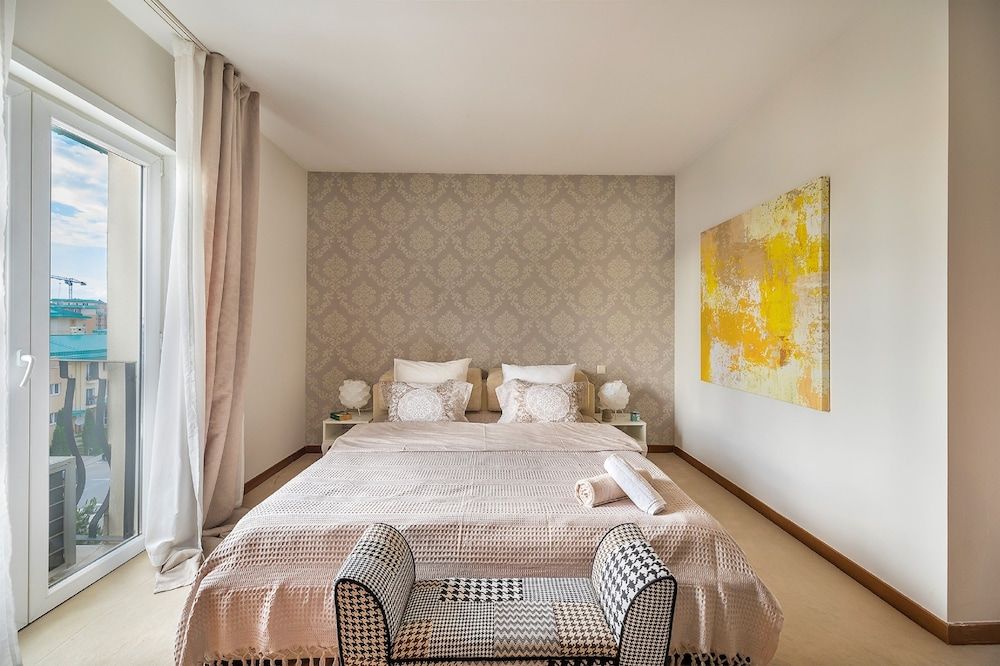 Bucharest Apartments DeLuxe 2