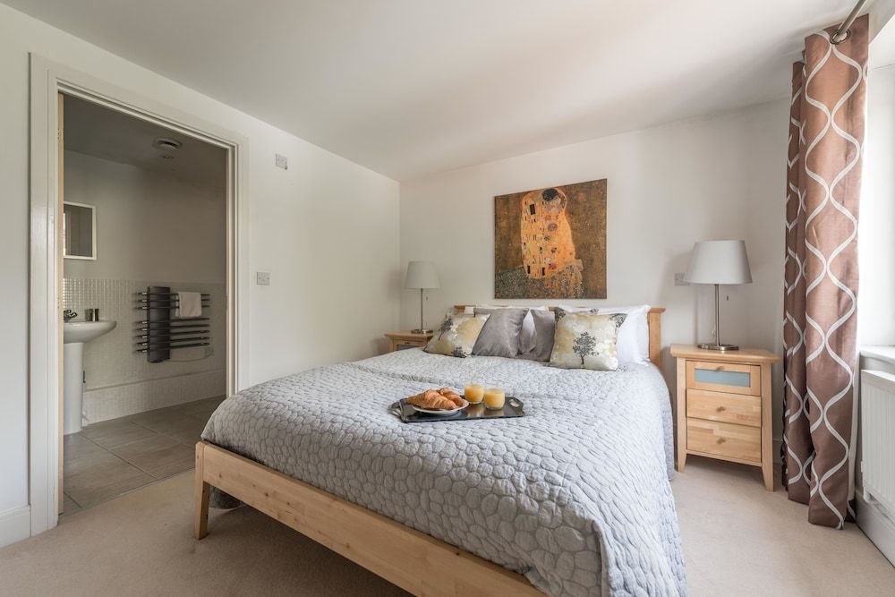 Hampden Apartments - The Beatrice 3