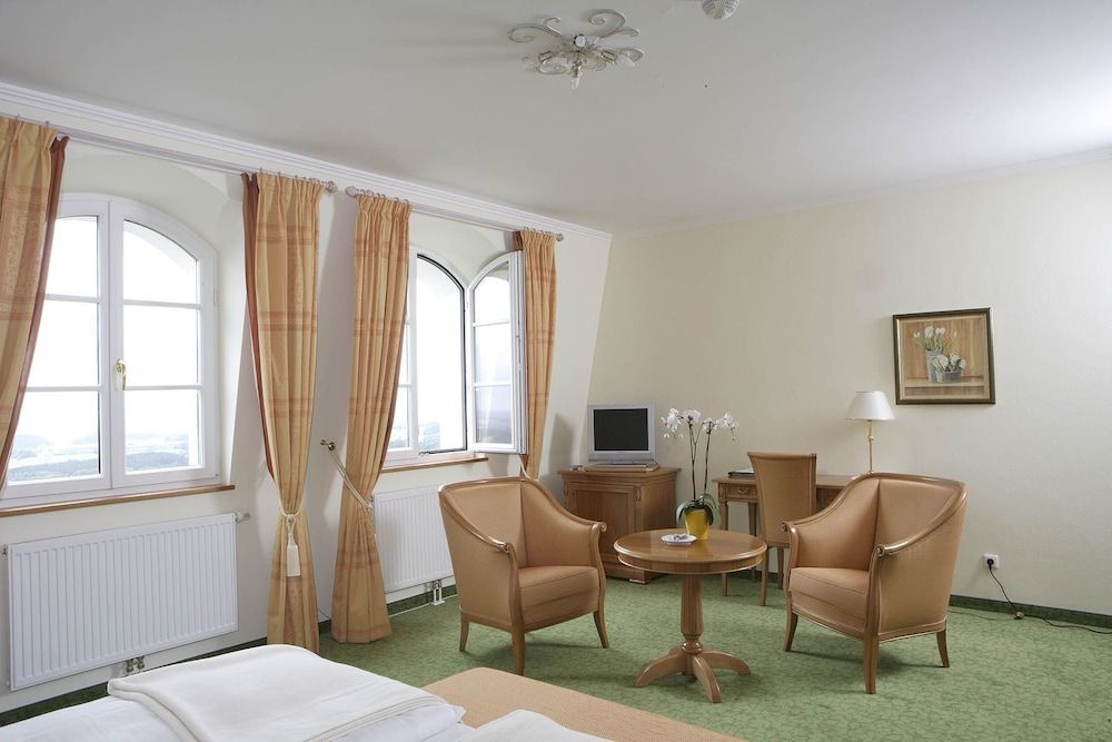 Kurhaus Dr. Petershofer 3