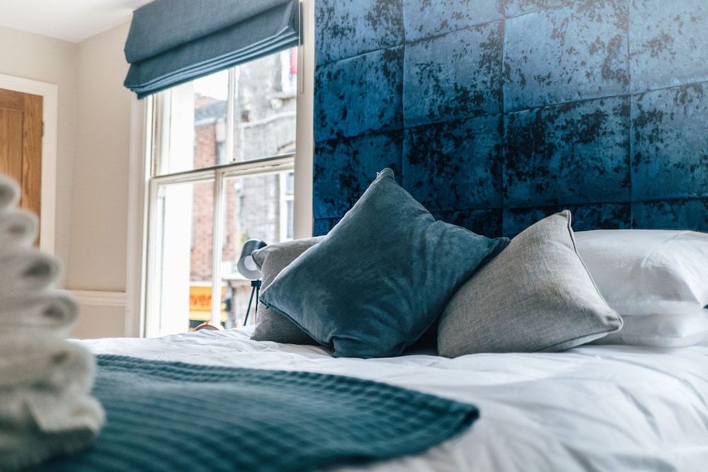 Goldings Public House & Rooms 2