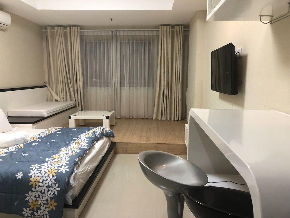 Nagoya Mansion Hotel and Residence 1