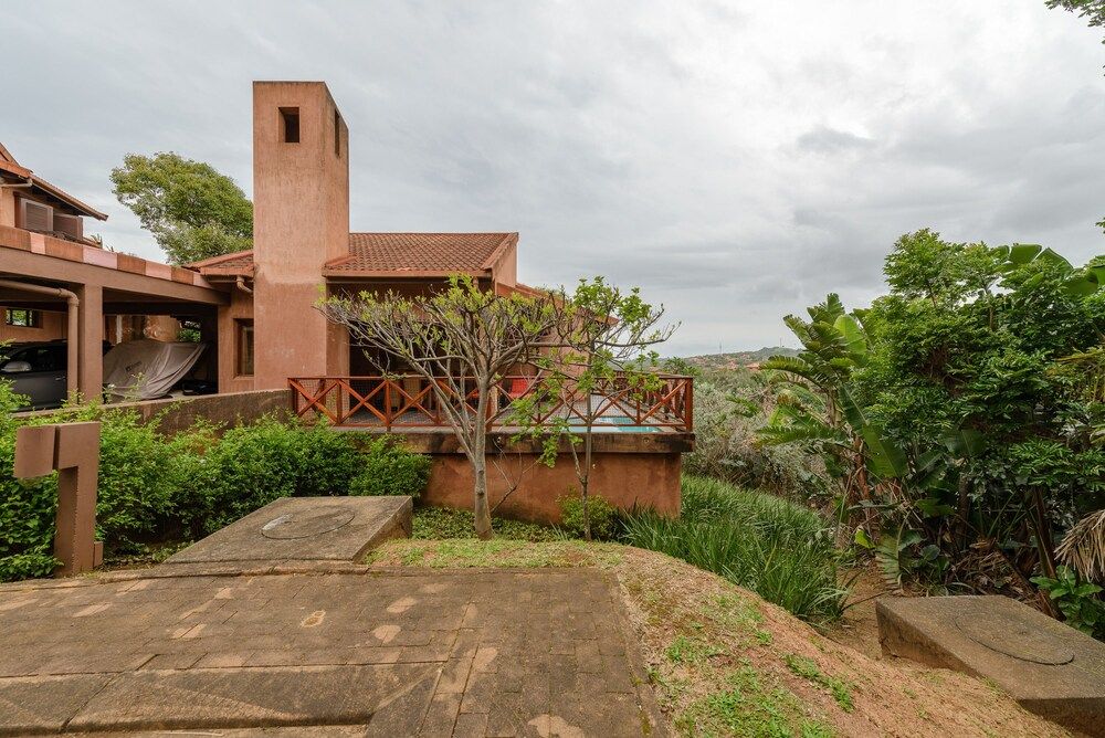 San Lameer Villa Rentals  10905