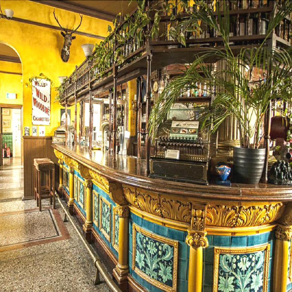 The Waterloo Hotel & Bistro 3 estrelas em Newport