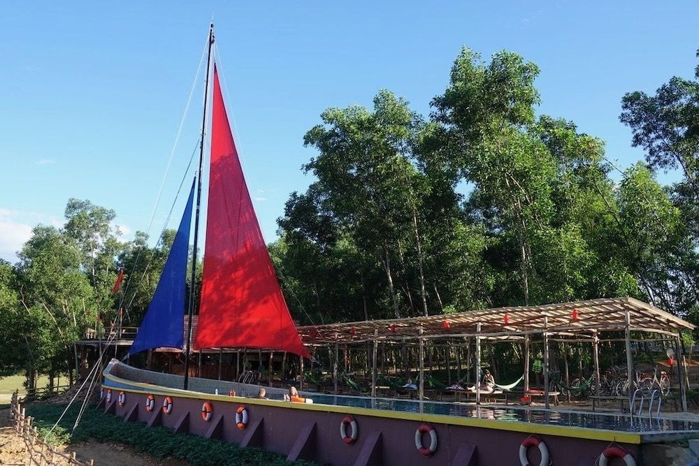 Nguyen Shack Phong Nha Eco Resort 1