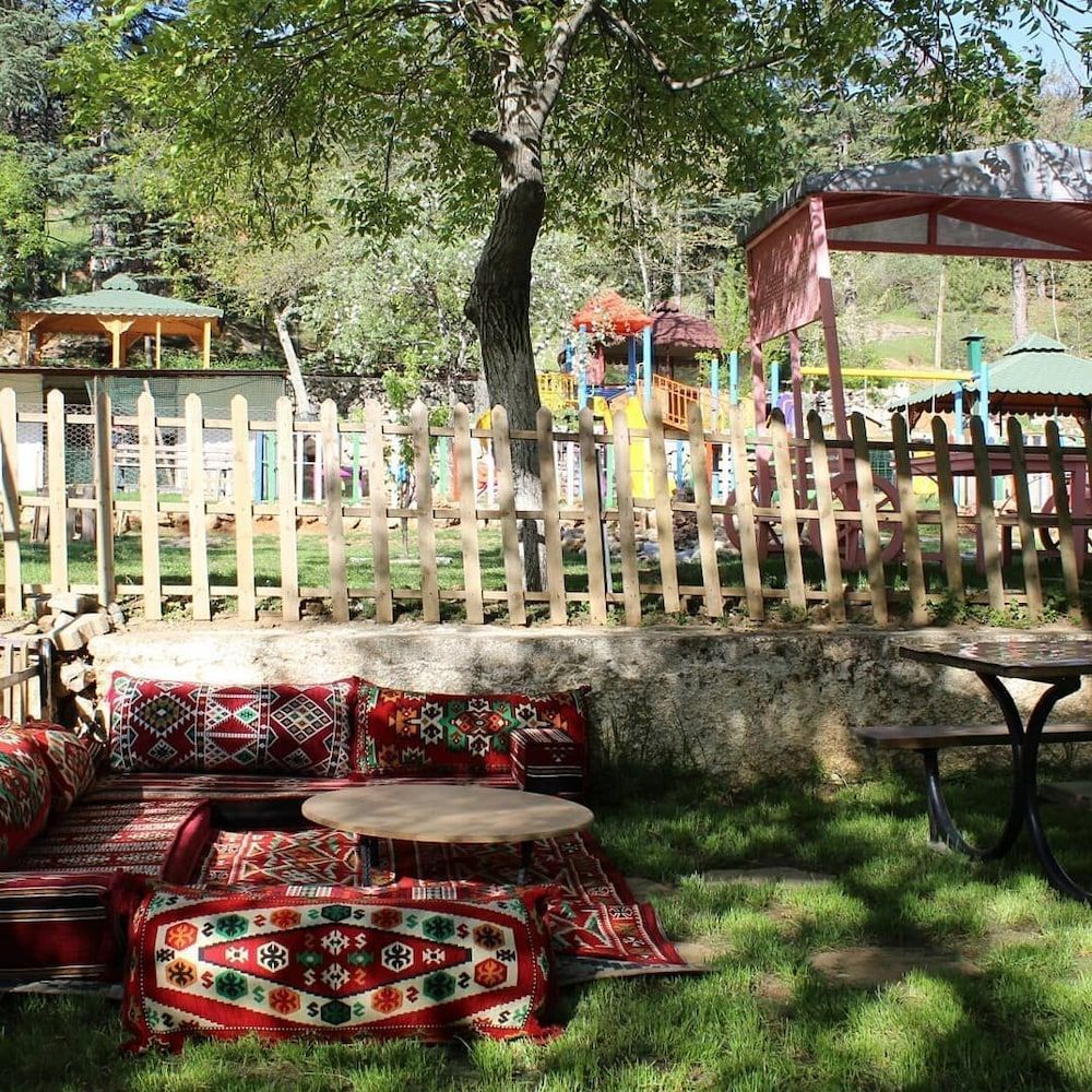 Tekirhan Otel & Lokanta