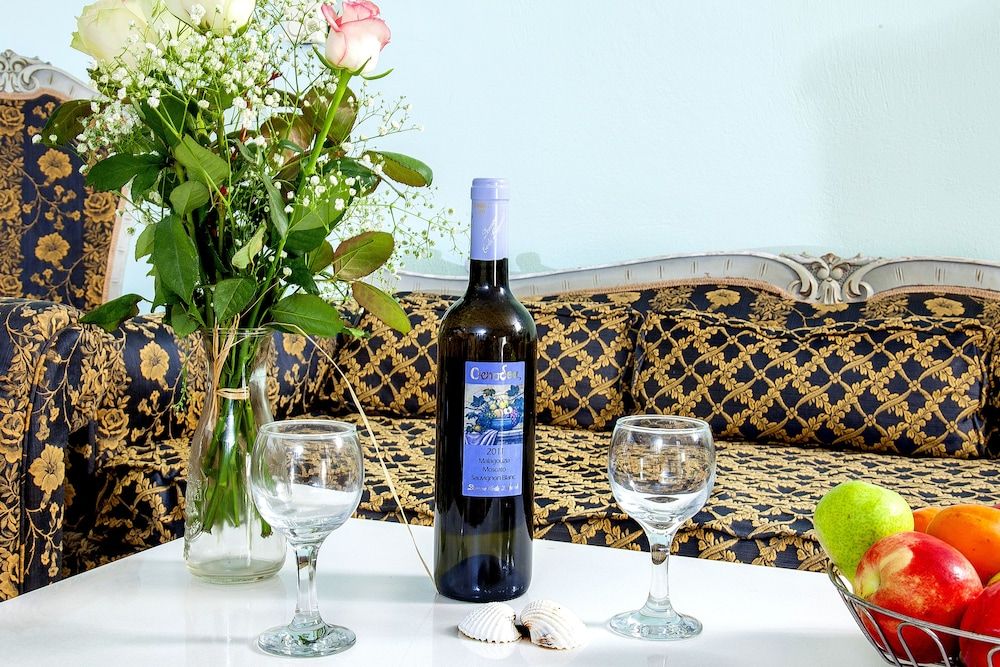 Cozy Country House 3