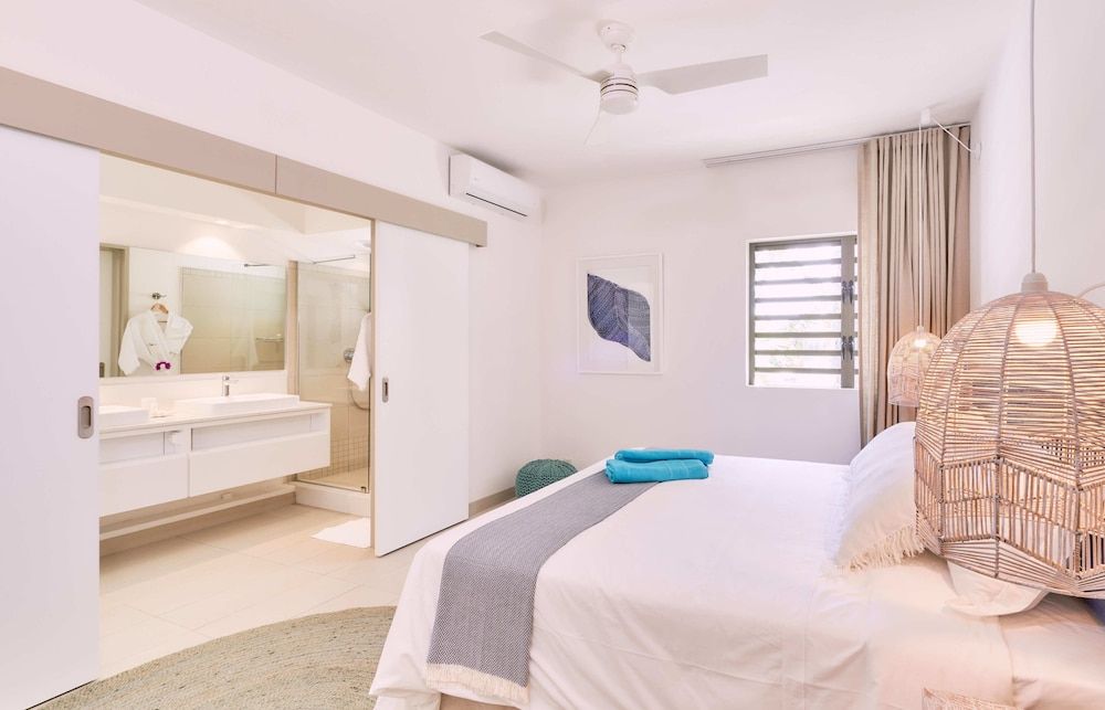 Les Estivales Beachfront Suites & Penthouses, LOV 2