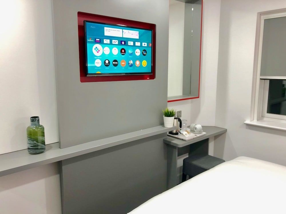 Ilford Hotel Goodmayes 3